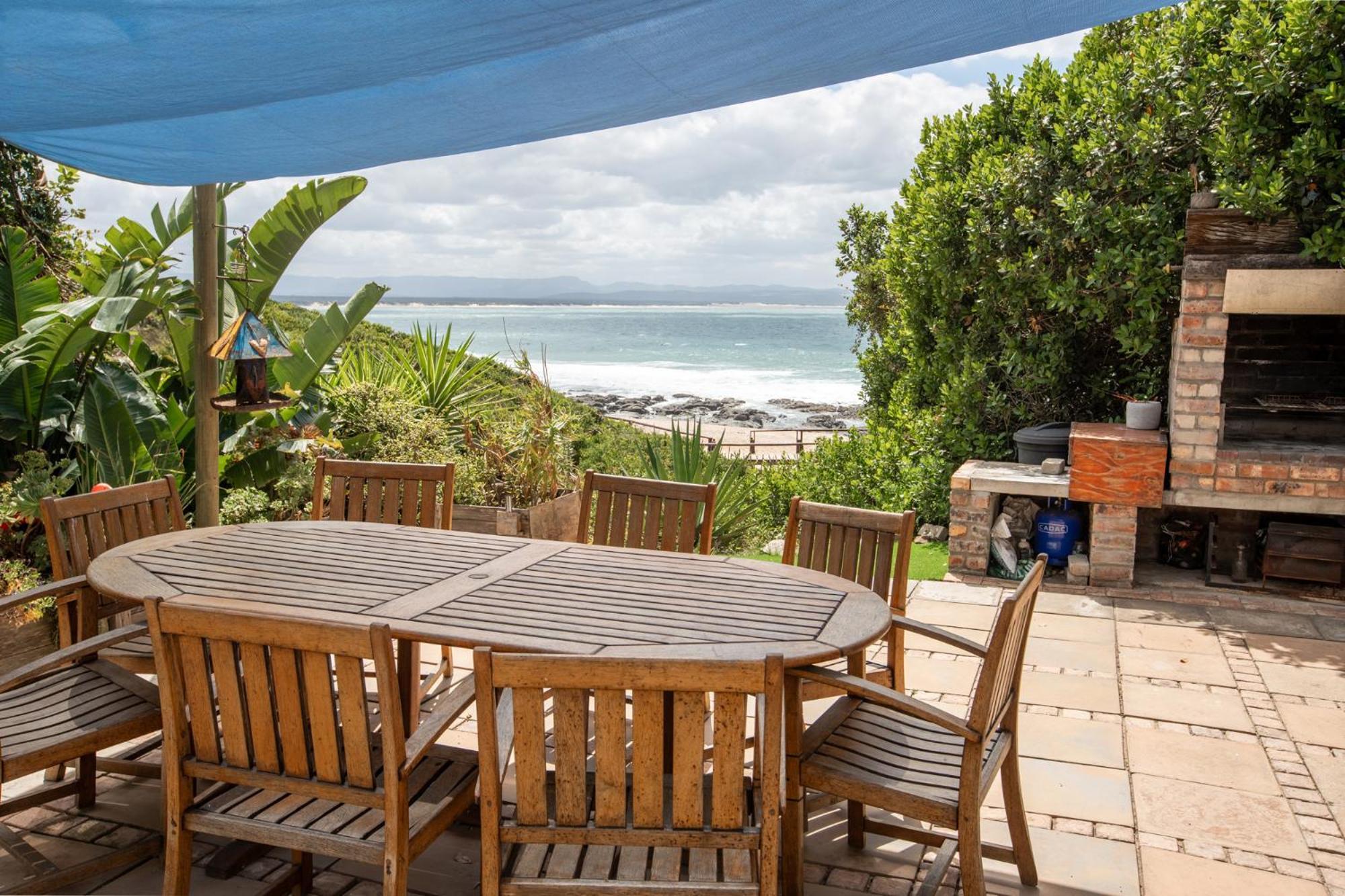 Atsupers Accommodation Jeffreys Bay Exterior foto